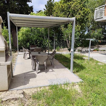 Villa Paoletti, Appartamento Confortevole Nel Cuore Di 格拉达拉 外观 照片
