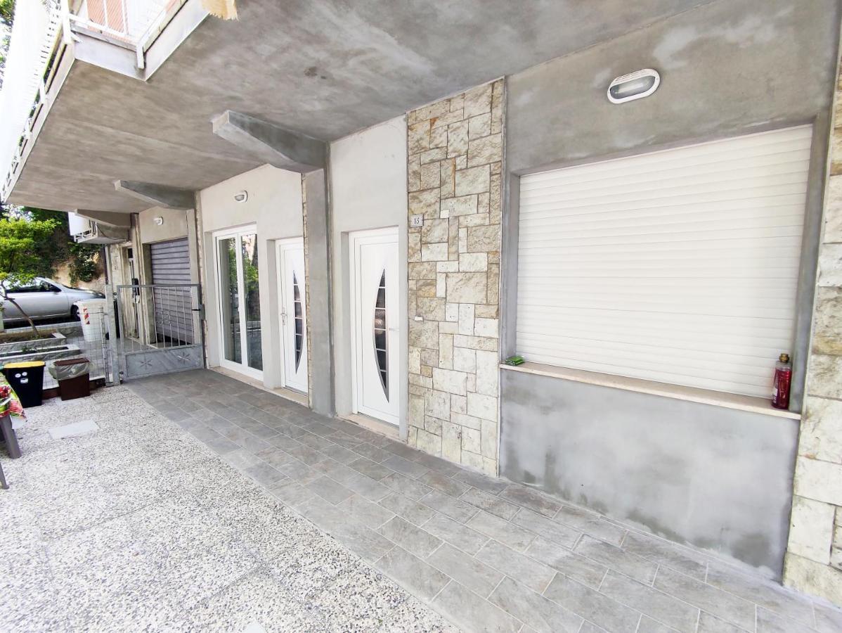 Villa Paoletti, Appartamento Confortevole Nel Cuore Di 格拉达拉 外观 照片